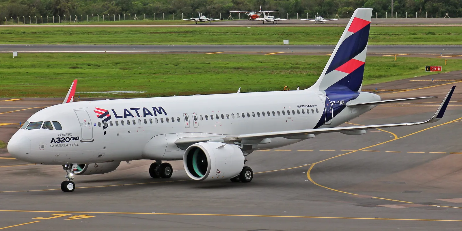 LATAM Brasil: voos, frota e o que saber antes de reservar