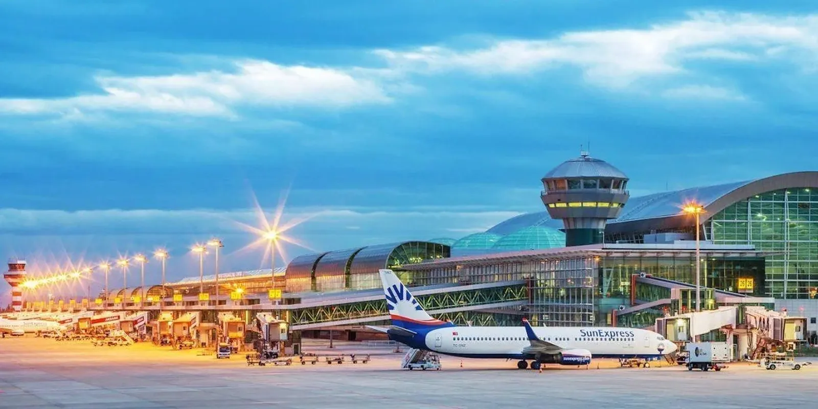 Aeroporto di Smirne - Adnan Menderes