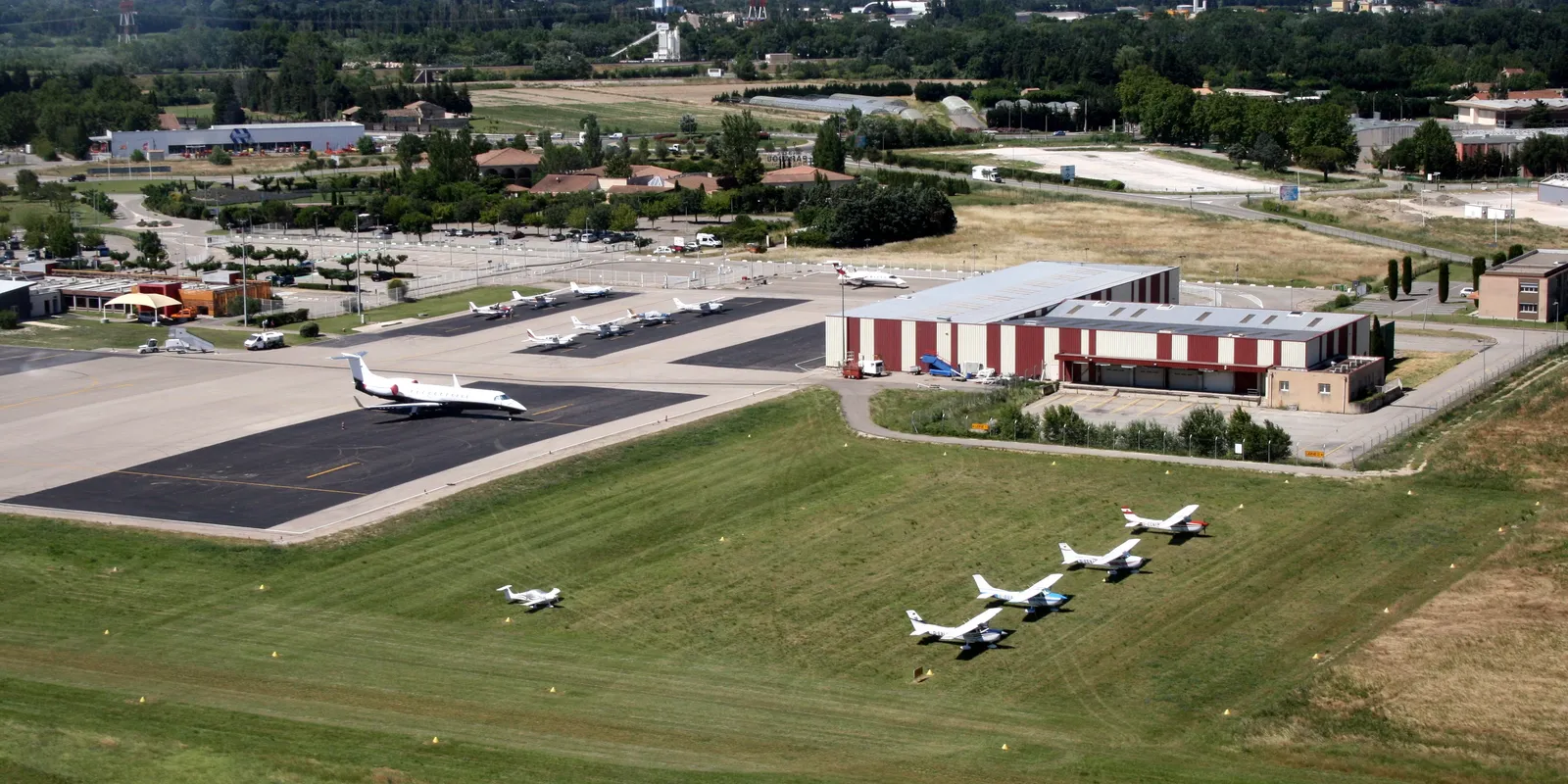 Aeroporto di Avignone - Caumont