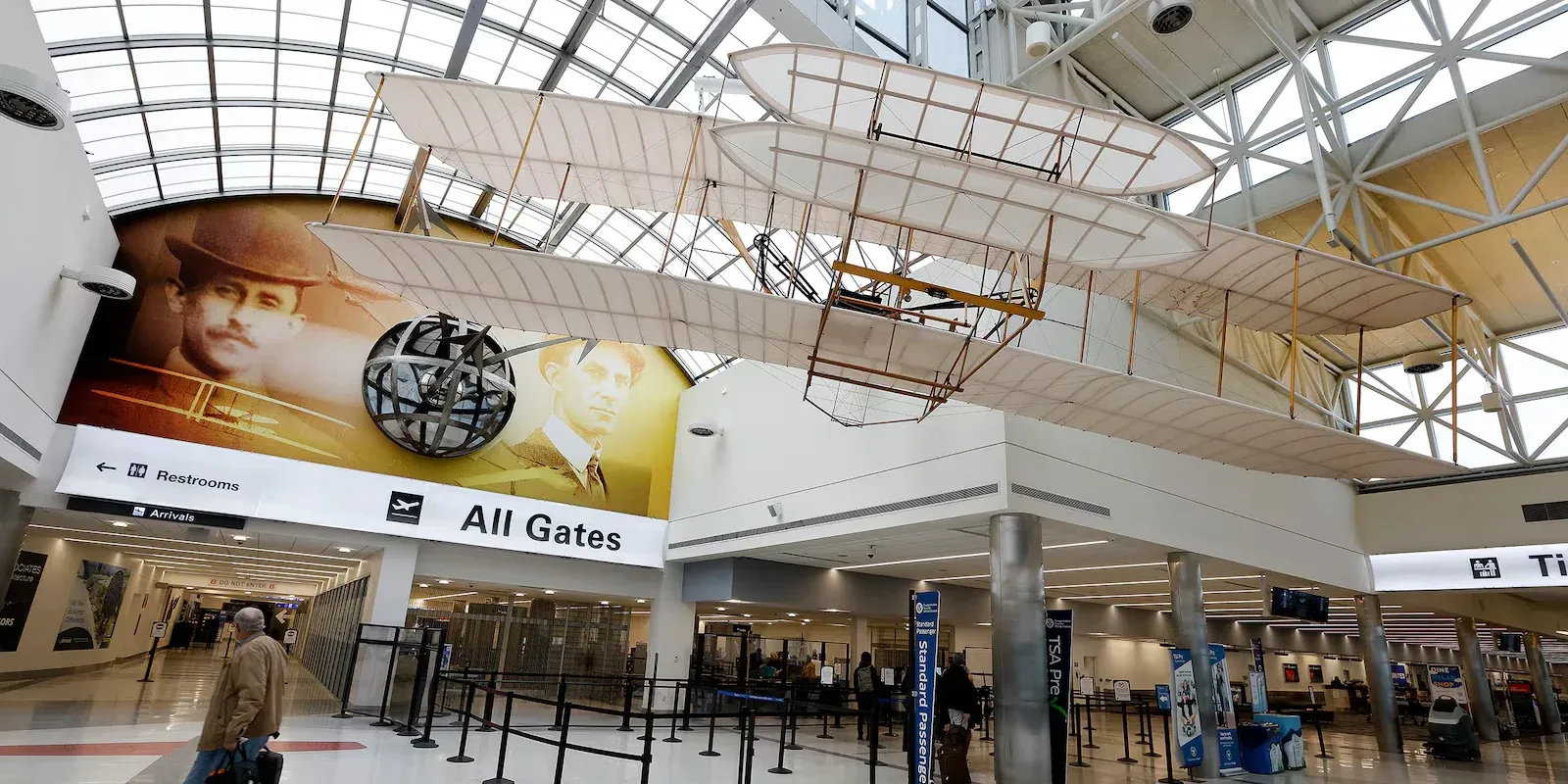 Aeroporto di Dayton - James M. Cox