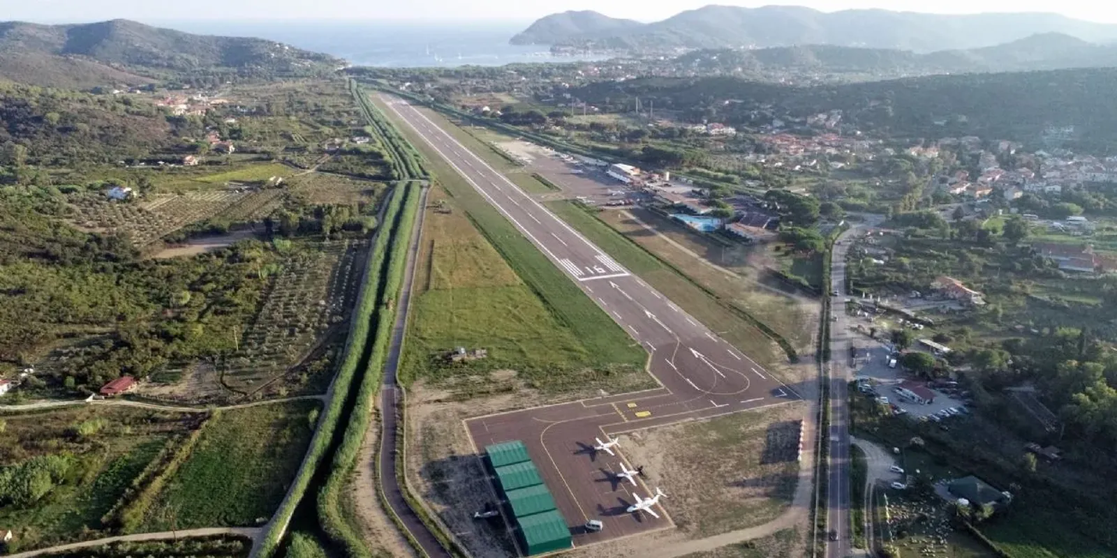 Aeroporto di Marina di Campo