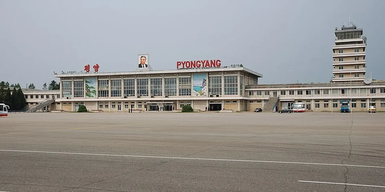 Aeroporto di Pyongyang - Sunan