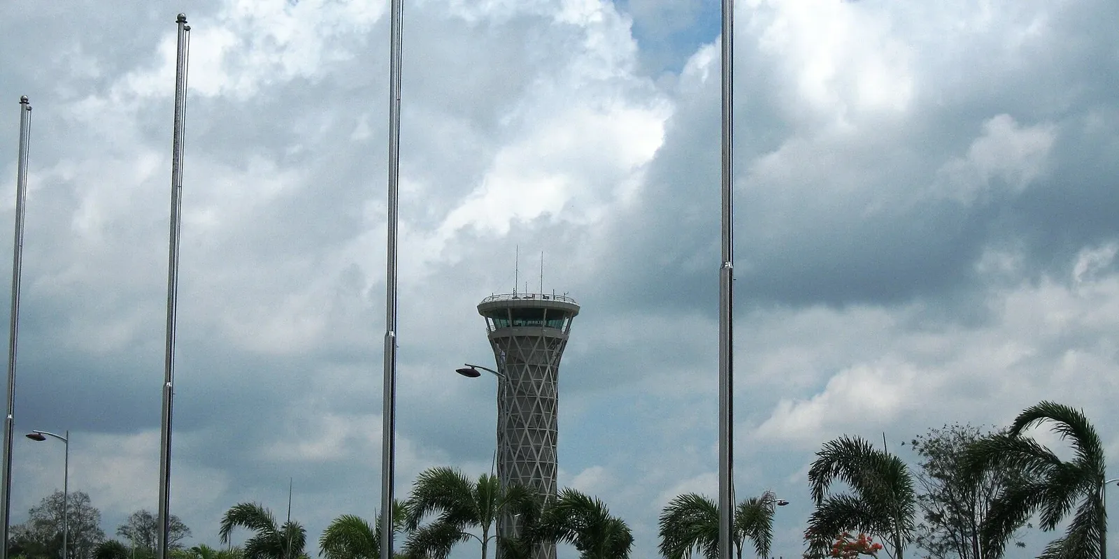 Aeropuerto de Hambantota - Mattala Rajapaksa: dónde dormir, zonas y hoteles recomendados