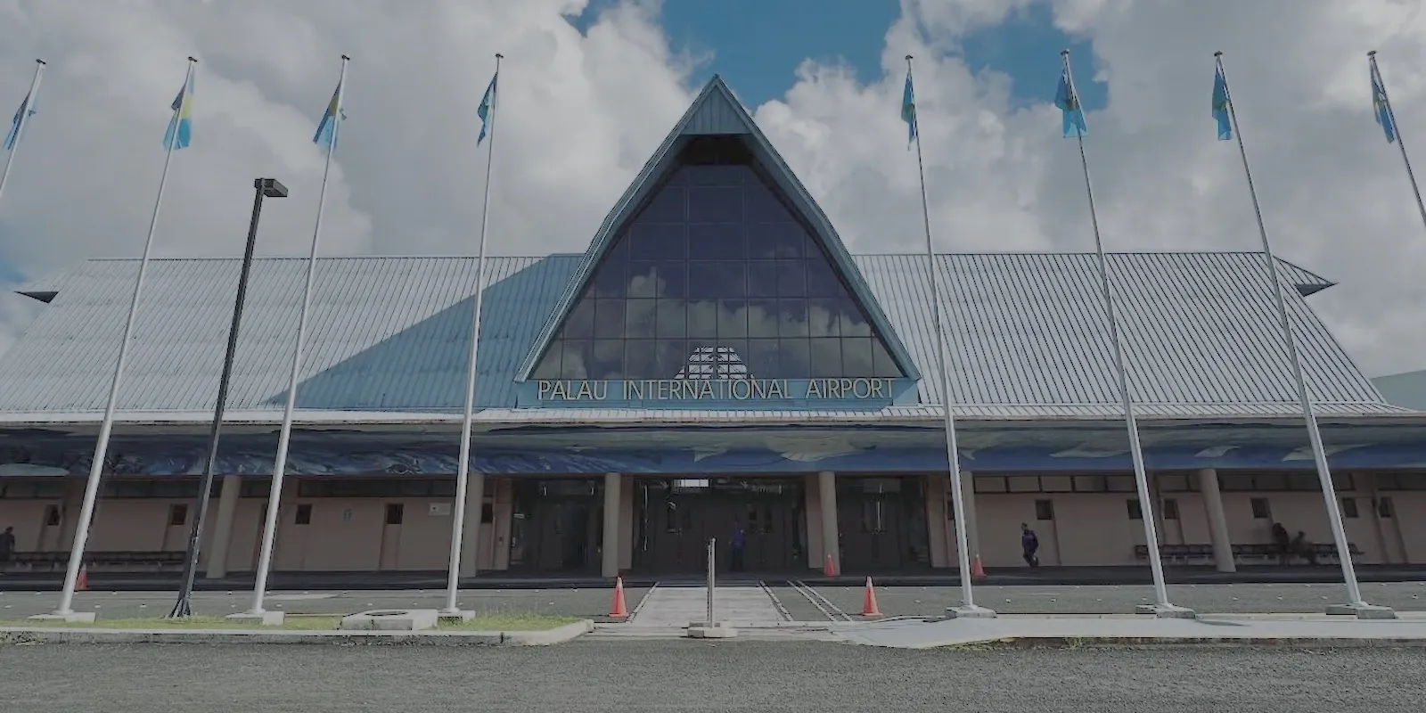 Aeroporto di Koror - Roman Tmetuchl