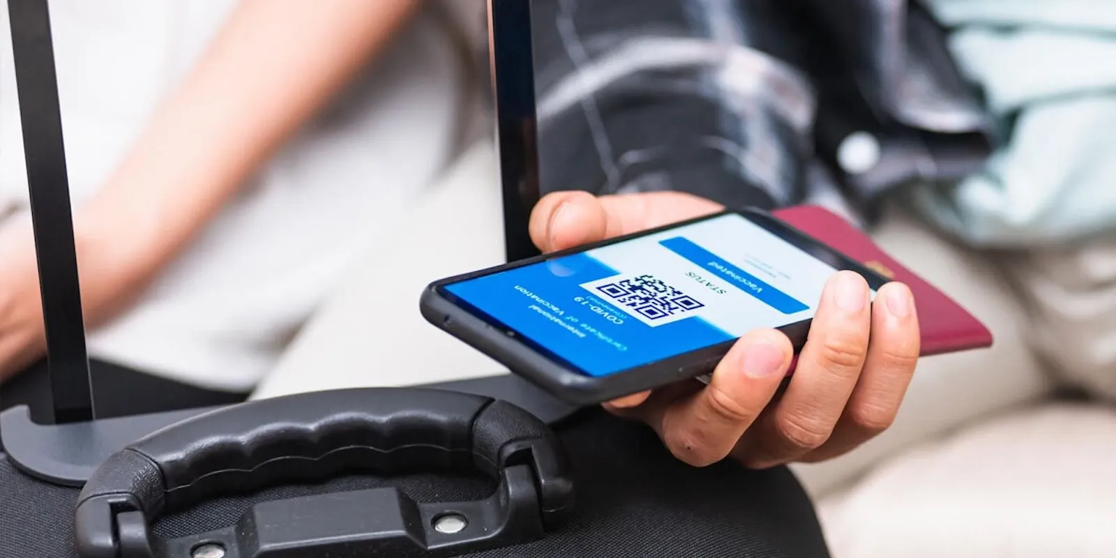 Carta d'imbarco sul telefono: cosa sapere prima di partire