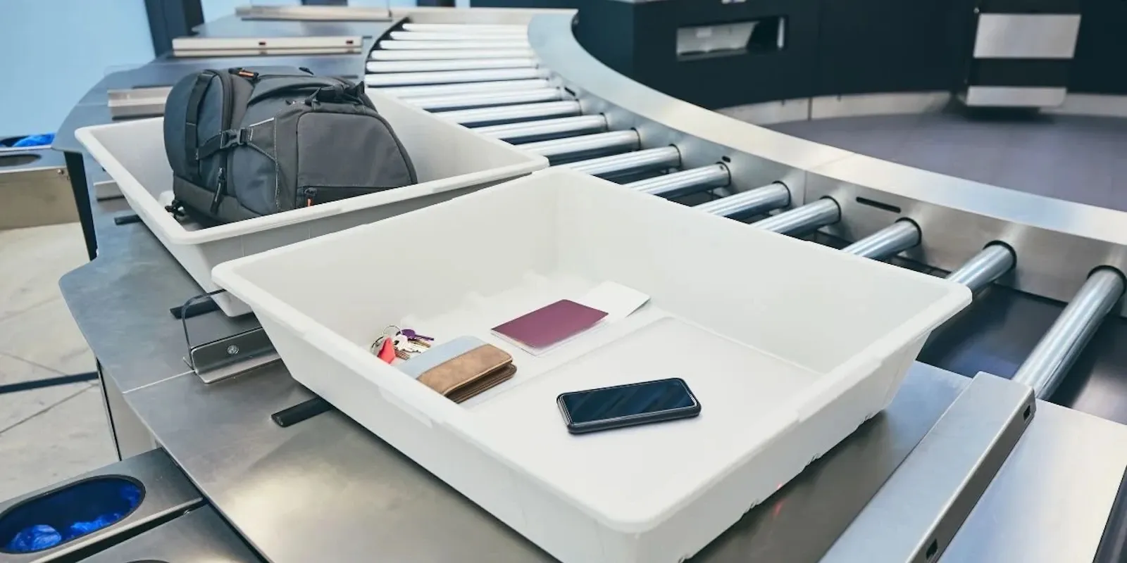 Sicurezza in aeroporto: come gestire i controlli casuali