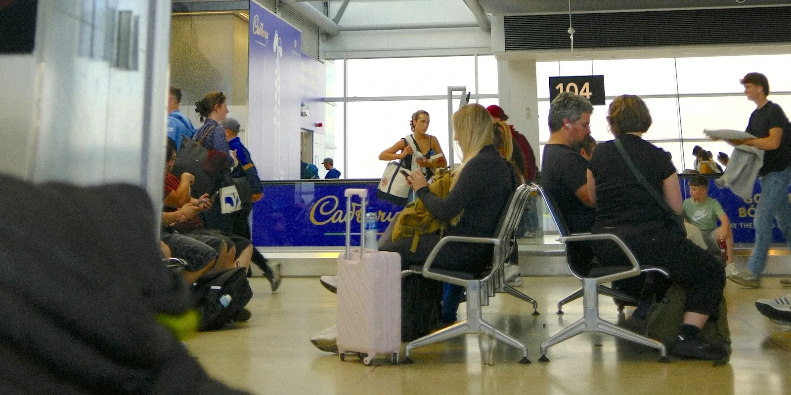 Nuove regole per chi viaggia in aereo: cosa sapere