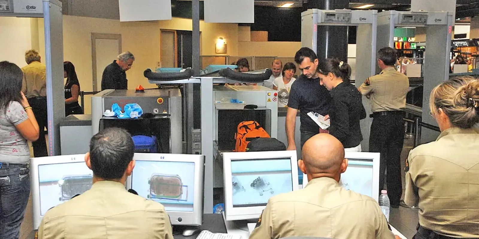 Scalo internazionale: quali controlli aspettarsi