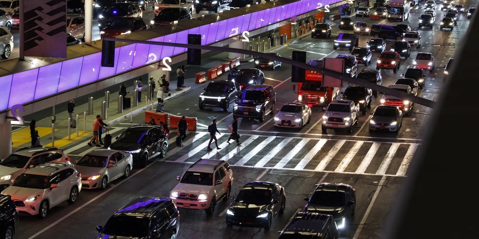 Ultimi controlli sul trasporto prima di partire per l'aeroporto