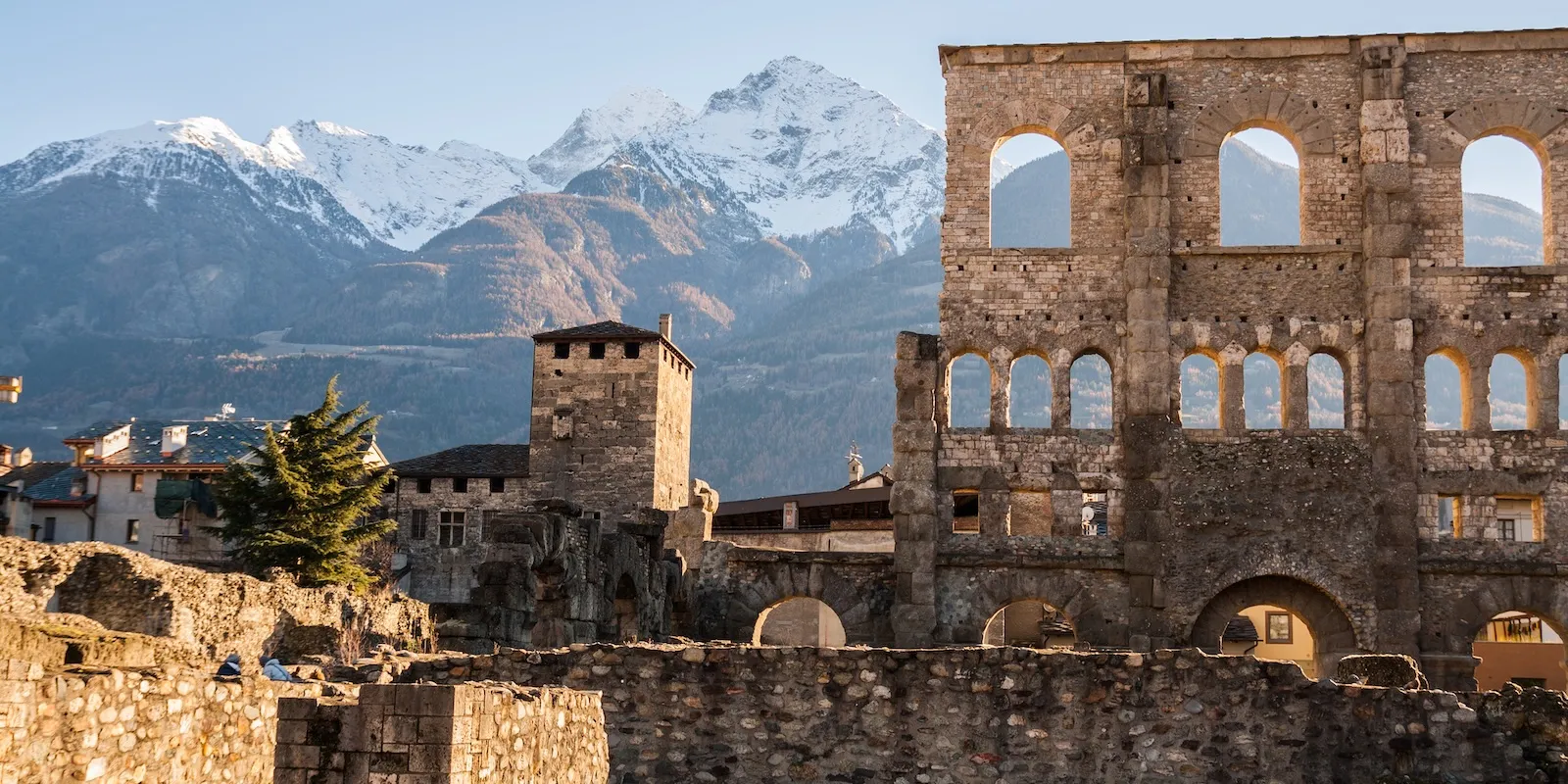Aosta: la Roma delle Alpi