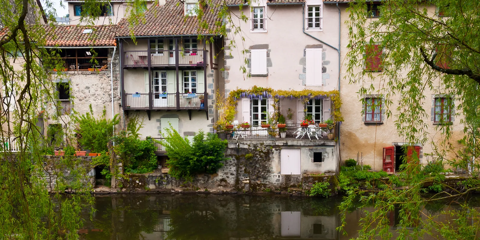 Aurillac: la capitale francese dell'ombrello