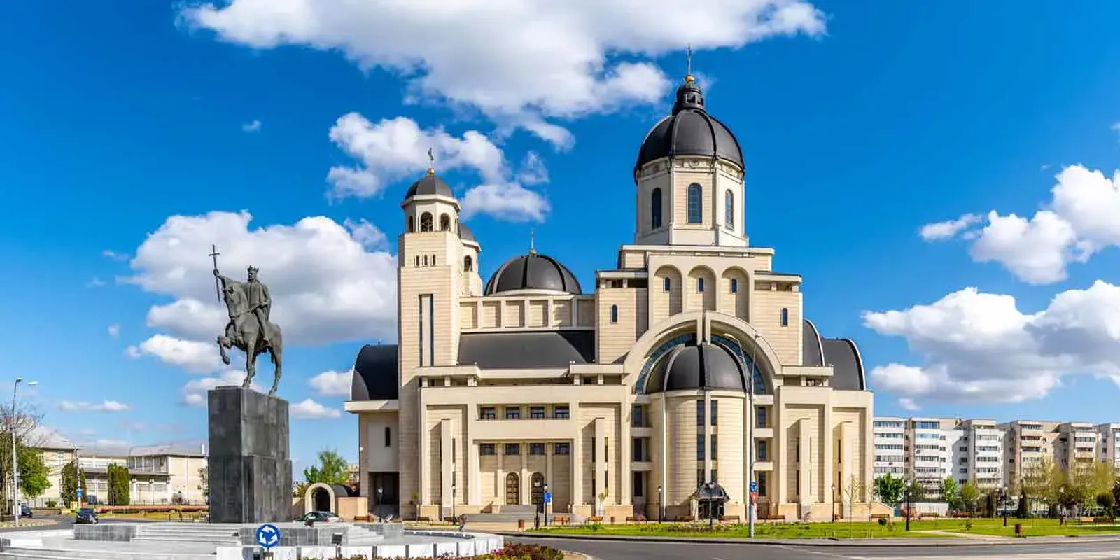 Bacău: la porta della Moldavia natale di George Enescu