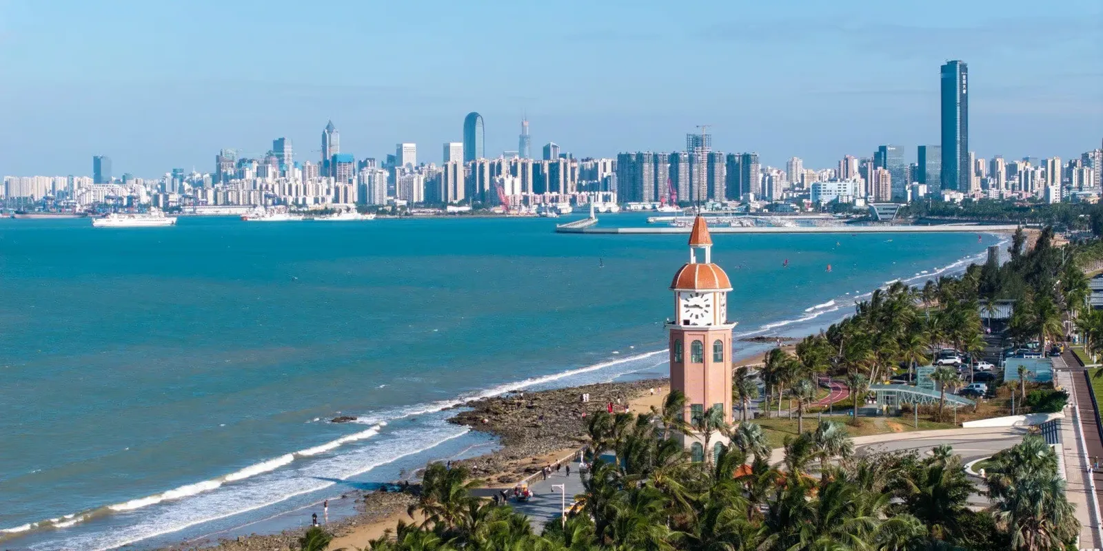 Haikou: la spiaggia tropicale della Cina meridionale
