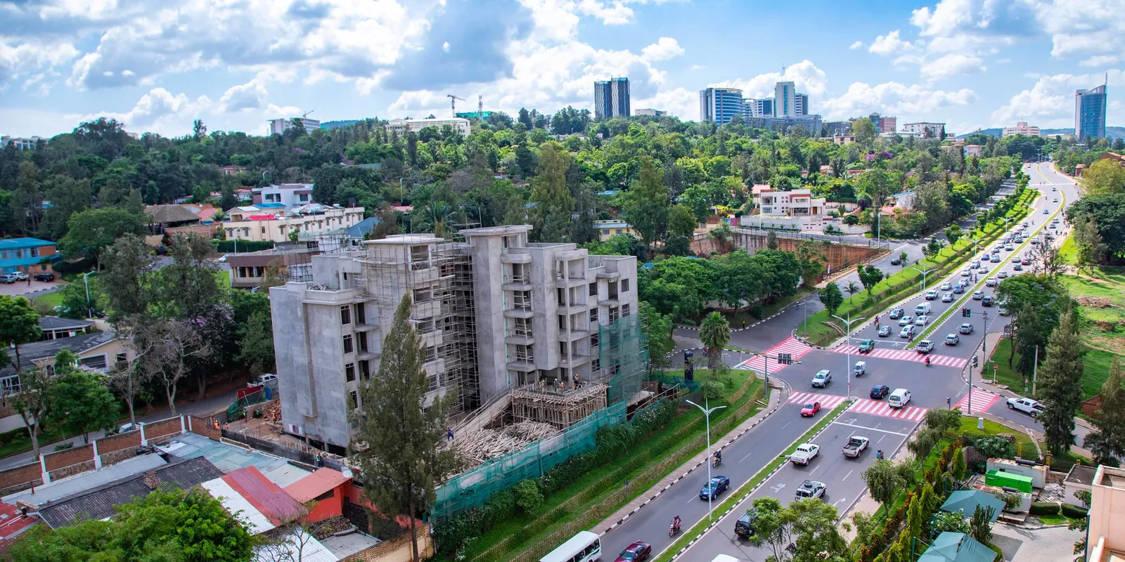 Kigali in un giorno: memoria e quartieri