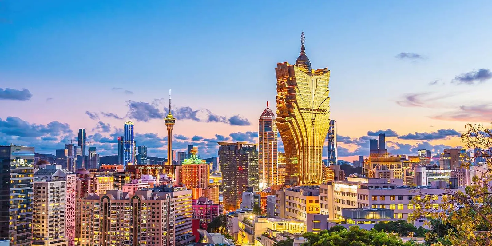 Macao: Las Vegas d'Oriente su fondamenta portoghesi