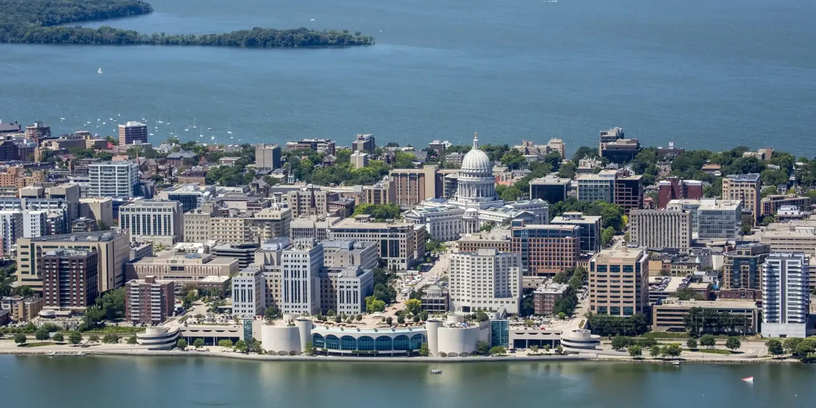 Madison: la capitale del Wisconsin tra due laghi