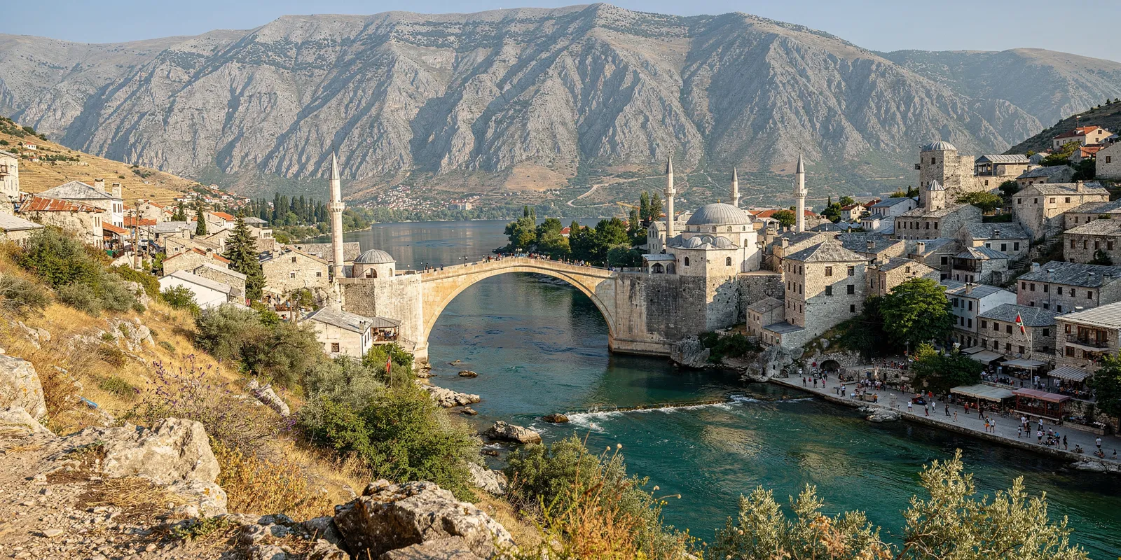 Mostar: il ponte ricostruito sulla Neretva