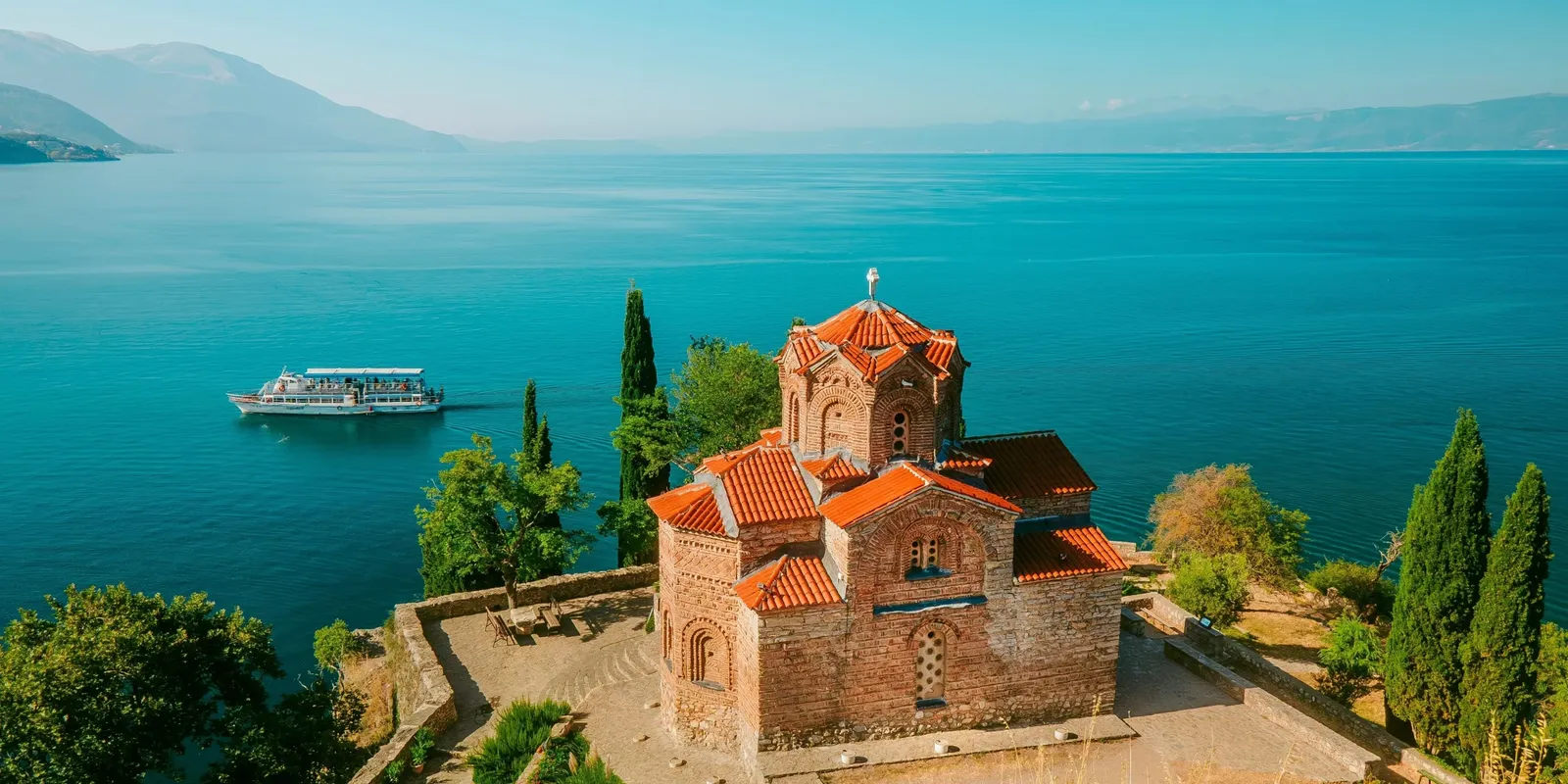 Ohrid: il lago e le trecentosessantacinque chiese