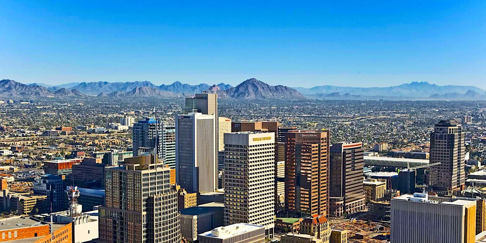 Phoenix: deserto, arte e Camelback Mountain