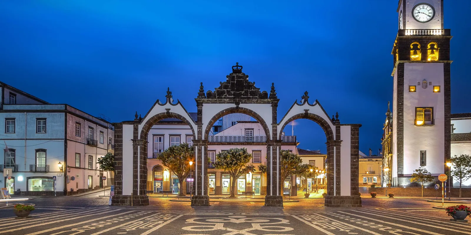 Ponta Delgada: as crateras verdes dos Açores