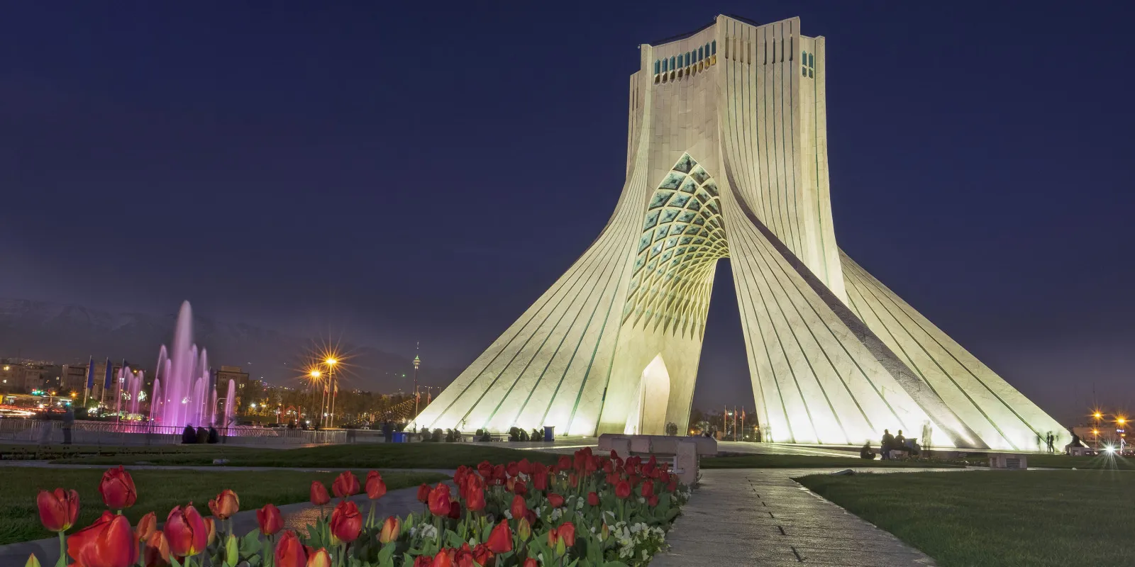 Teheran: il Palazzo Golestan e il Gran Bazar