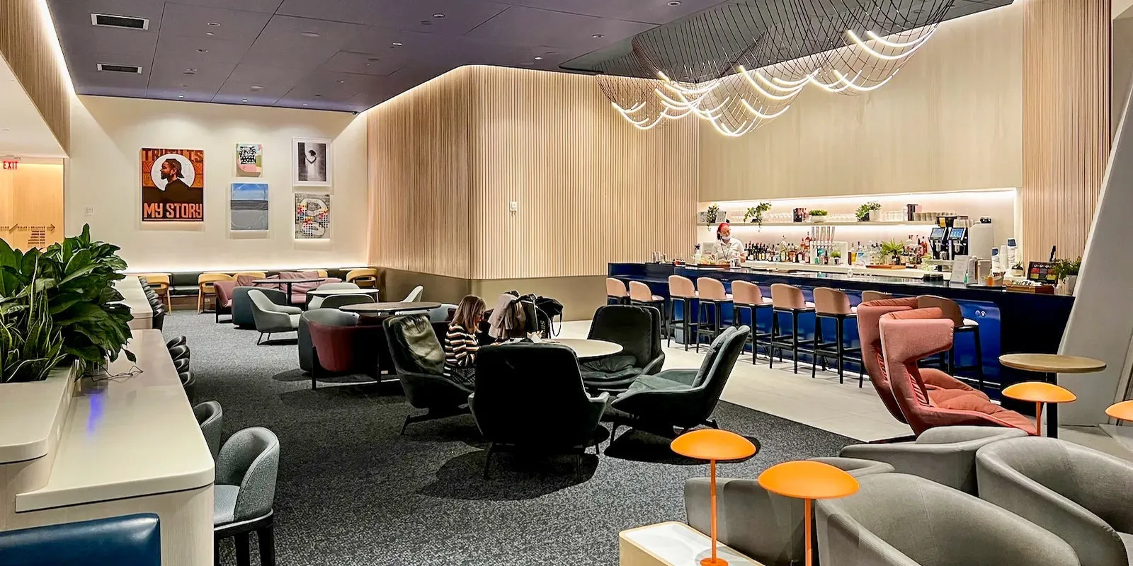 Quale lounge a Dallas/Fort Worth: guida per carta e terminal