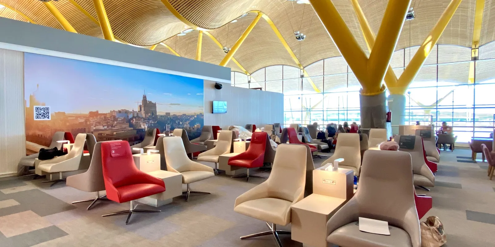 Lounge a Barajas: Schengen, extra-Schengen e Iberia