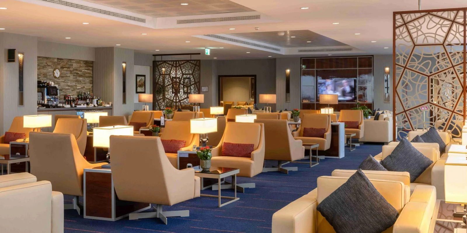 Quale lounge scegliere a Malpensa: Club SEA o Lufthansa