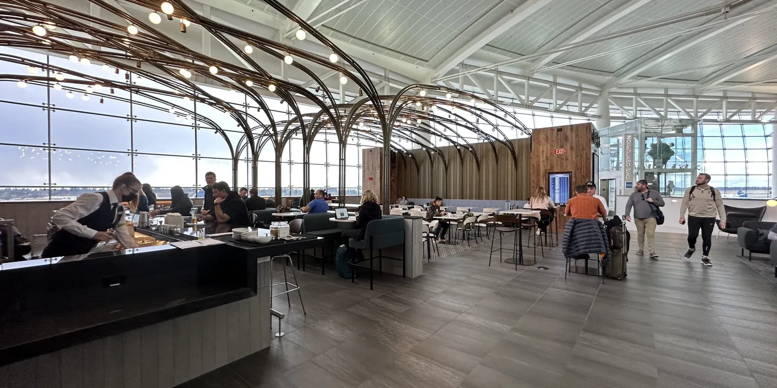 Lounge a Seattle: quale scegliere tra Delta, Alaska e carte