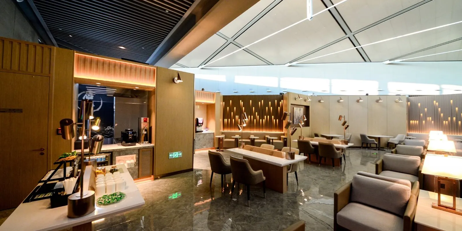 Lounge di Shanghai Hongqiao: quale scegliere tra T1 e T2
